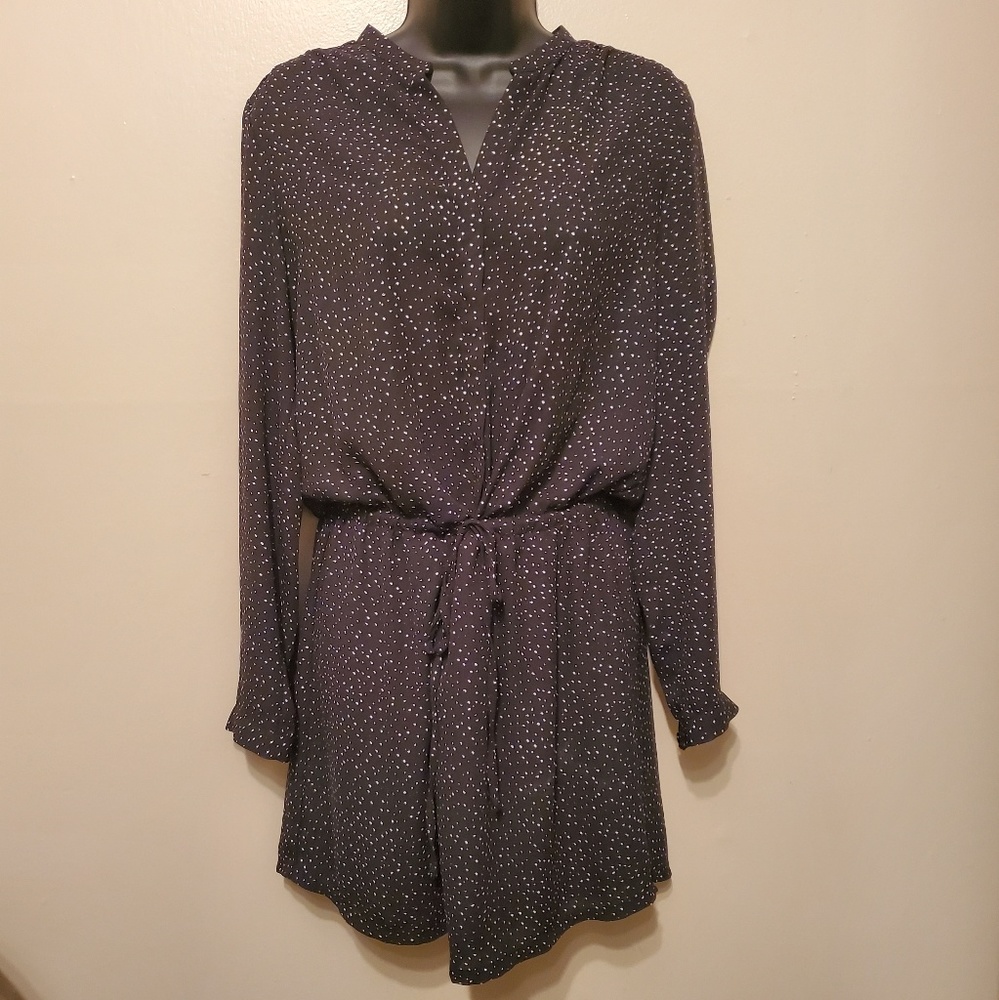 Black and White Long-sleeved Dress
